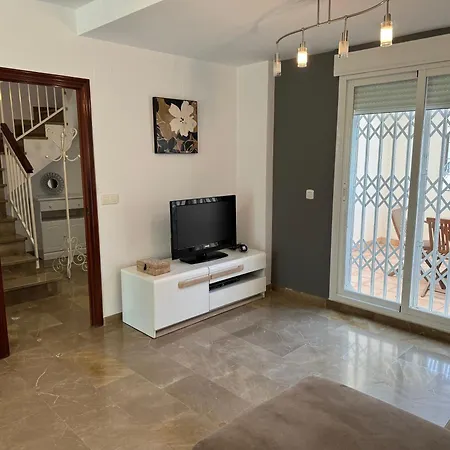 Global Pluton Apartment *
